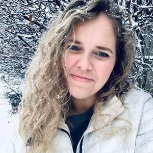 Meet your Posher, Mackenzie